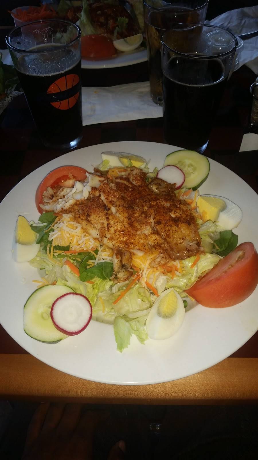 Stats Bar & Grill | restaurant | 100 Smith St, Lebanon, IN 46052, USA | 7654812235 OR +1 765-481-2235