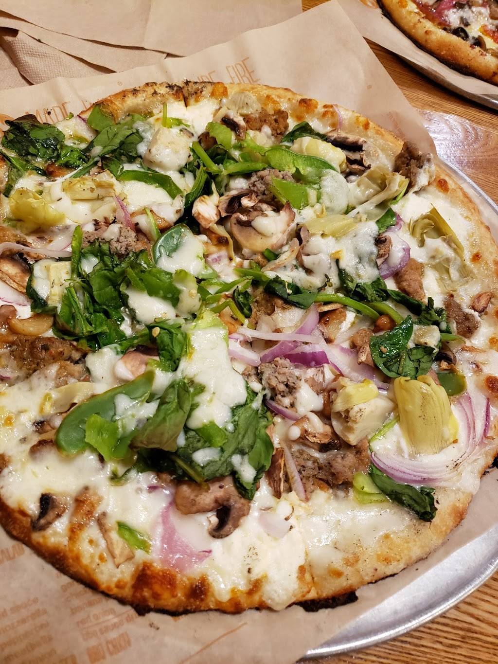 Blaze Pizza | meal takeaway | 2137 Golden Centre Ln, Gold River, CA 95670, USA | 9167426027 OR +1 916-742-6027