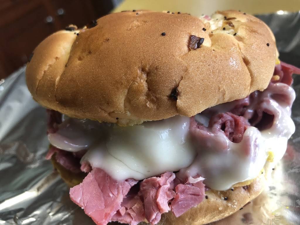 Nettas Coney Island | restaurant | 507 Memorial Dr, Paris, TN 38242, USA | 7313332962 OR +1 731-333-2962