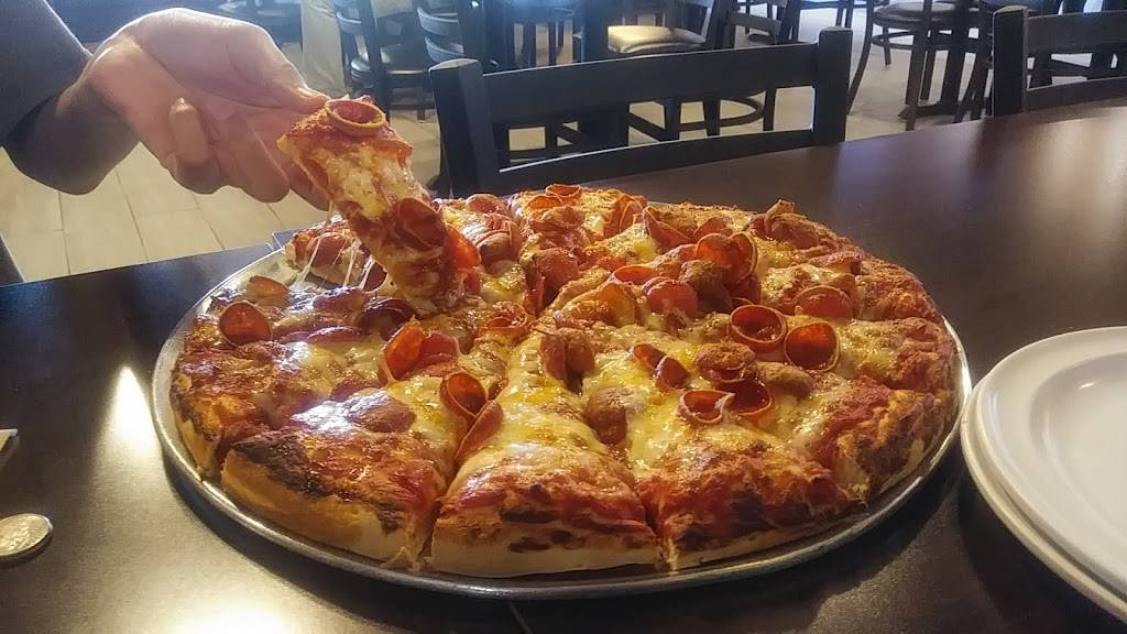 Mountain Mikes Pizza | meal delivery | 1000 W Robinhood Dr, Stockton, CA 95207, USA | 2094747470 OR +1 209-474-7470