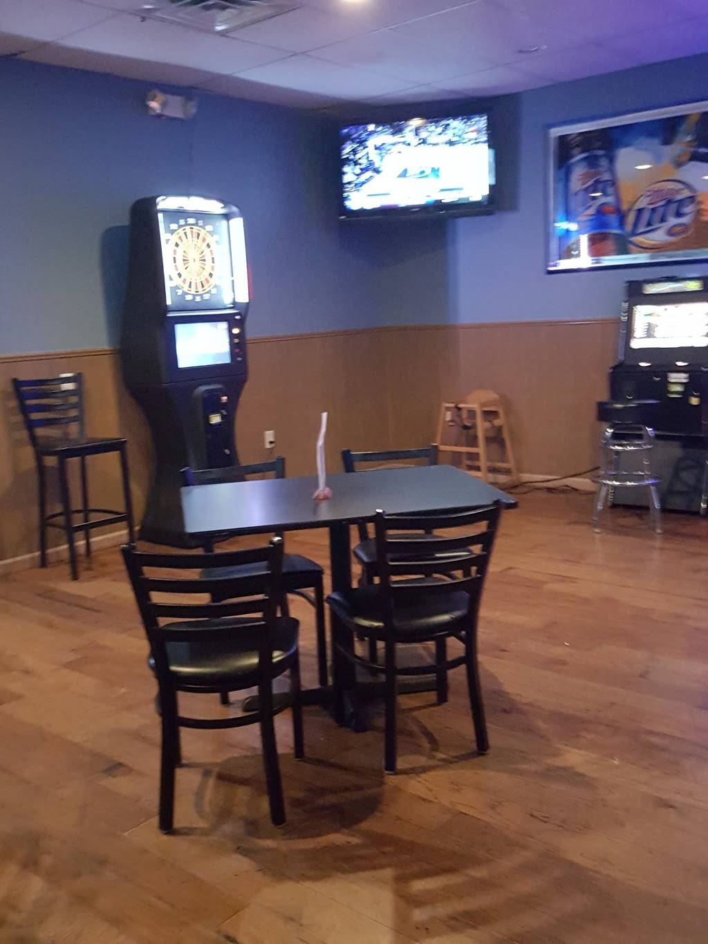 Pasquales SportsBar | restaurant | 9078 Mill Creek Rd, Levittown, PA 19054, USA | 2672026268 OR +1 267-202-6268