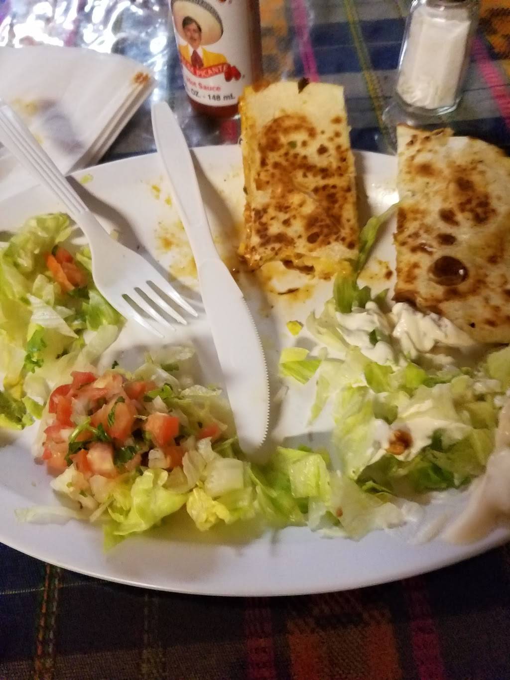 El Catrin | restaurant | 2930 Patrick Henry Dr, Falls Church, VA 22044, USA | 7035368946 OR +1 703-536-8946