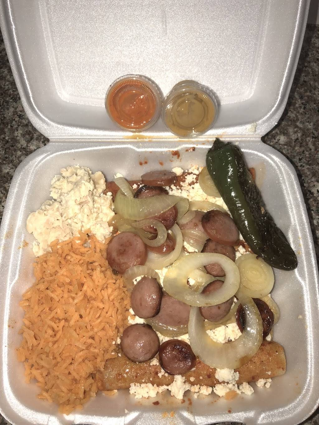 Favi’s Pollo asado | restaurant | 10510 Barnham St, Houston, TX 77016, USA | 8323354954 OR +1 832-335-4954