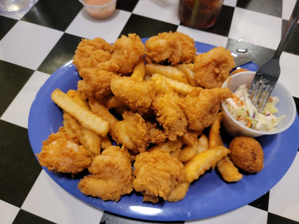 Docs Seafood Shack & Oyster Bar | restaurant | 26029 Canal Rd, Orange Beach, AL 36561, USA | 2519816999 OR +1 251-981-6999