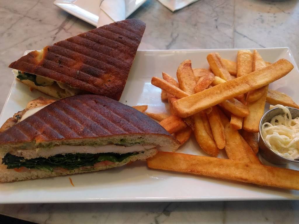 Amore Pizzeria & Italian Kitchen | restaurant | 1 Kent Pl, Armonk, NY 10504, USA | 9142733535 OR +1 914-273-3535