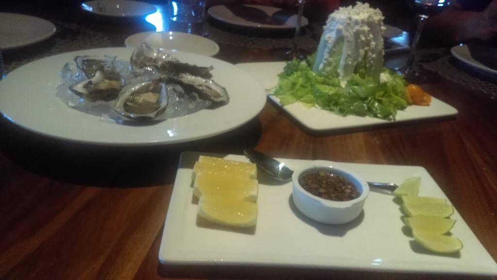 restaurante Sanos | restaurant | Carr. Transpeninsular, Zona Playitas, 22870 Ensenada, B.C., Mexico | 016461744061 OR +52 646 174 4061