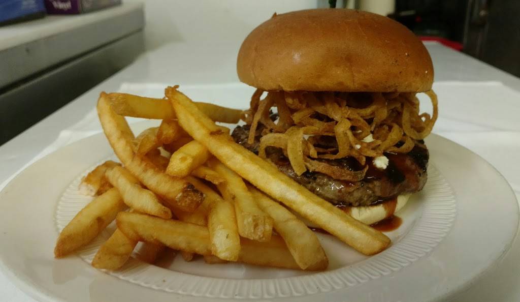 Scenic Root | restaurant | 301 Fayette St, Manlius, NY 13104, USA | 3156823000 OR +1 315-682-3000