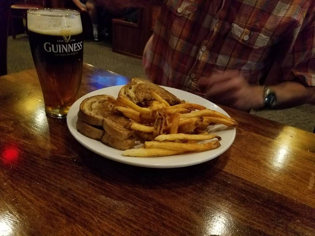 Halligans Public House | restaurant | 3317 Masonboro Loop Rd, Wilmington, NC 28409, USA | 9107911019 OR +1 910-791-1019