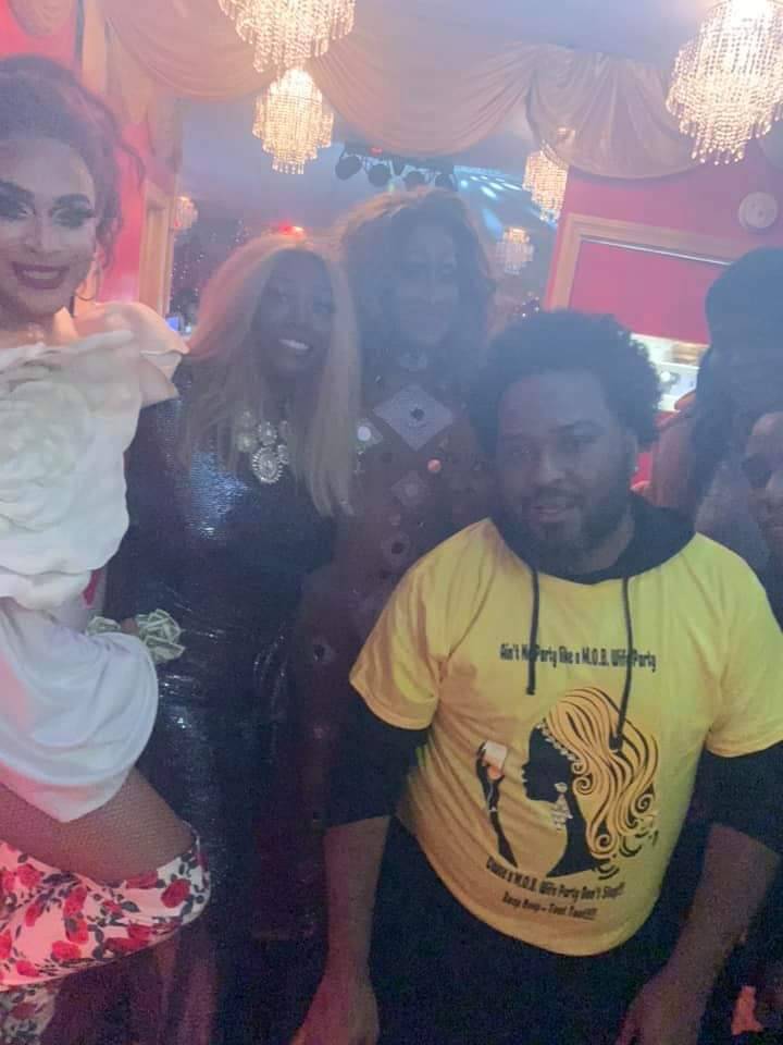 The Magnificent Outspoken and Beautiful Wives of Richmond Restau | restaurant | 3849 S Crater Rd, Petersburg, VA 23805, USA | 8045869062 OR +1 804-586-9062