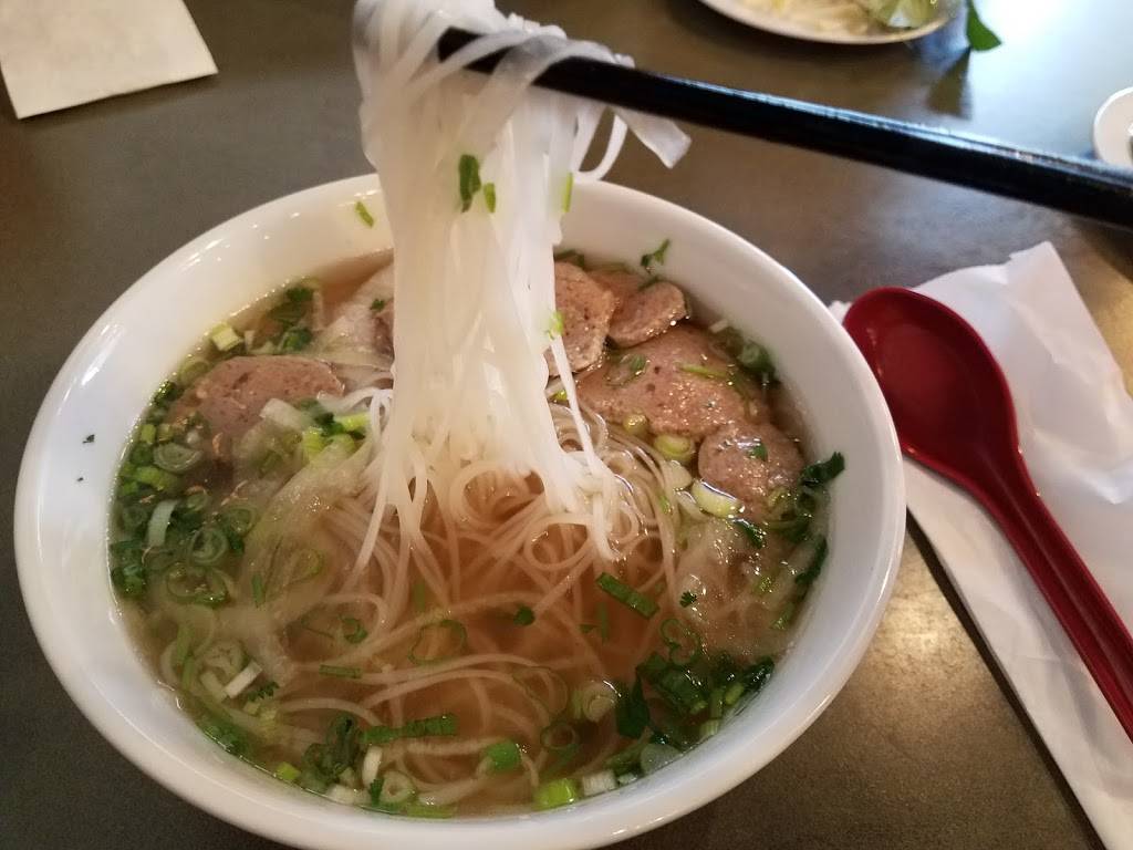 Pho 5 | restaurant | 363 Village Square Ln, Castle Pines, CO 80108, USA | 7205357866 OR +1 720-535-7866