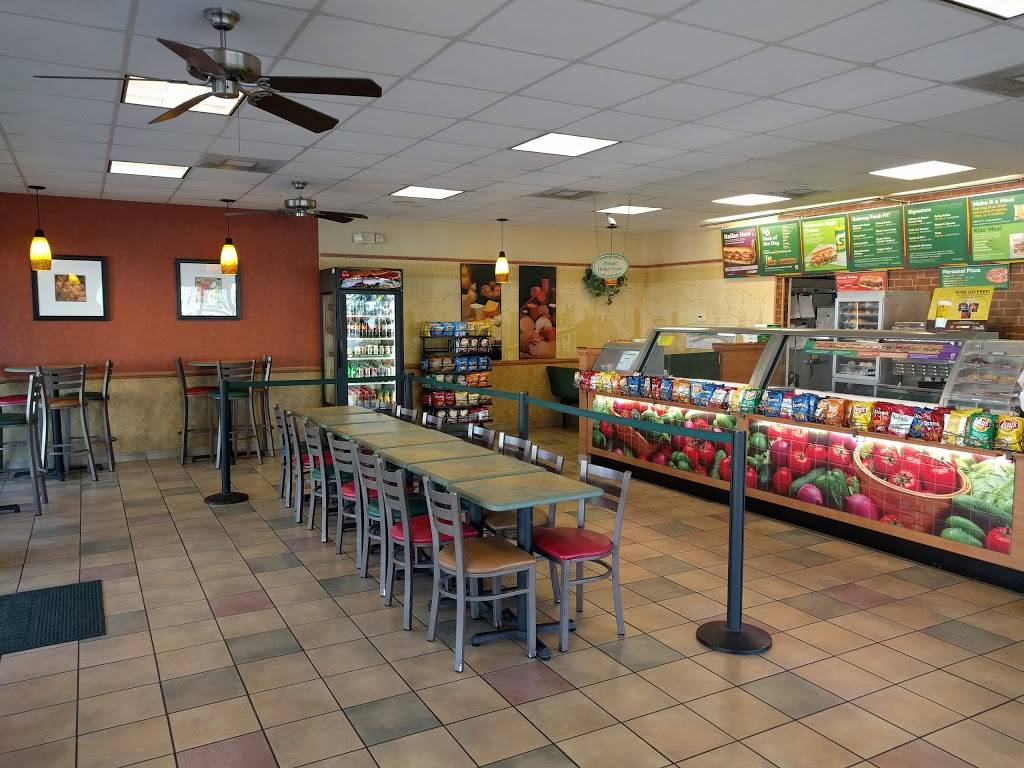 Subway | restaurant | 7205 Estero Blvd, Fort Myers Beach, FL 33931, USA | 2394632979 OR +1 239-463-2979