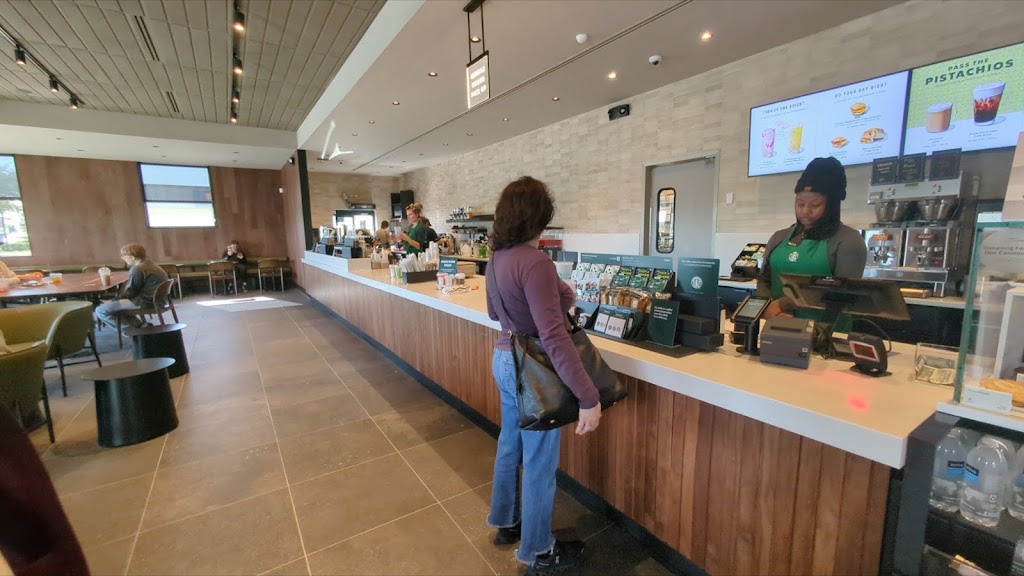 Starbucks | cafe | 1685 US-1, St. Augustine, FL 32084, USA | 9042996617 OR +1 904-299-6617