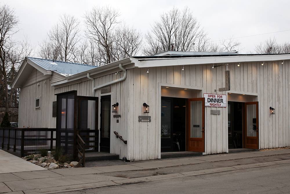 Yoshi Sushi Bar and Eatery | restaurant | 33 Elm St, East Aurora, NY 14052, USA | 7167149372 OR +1 716-714-9372