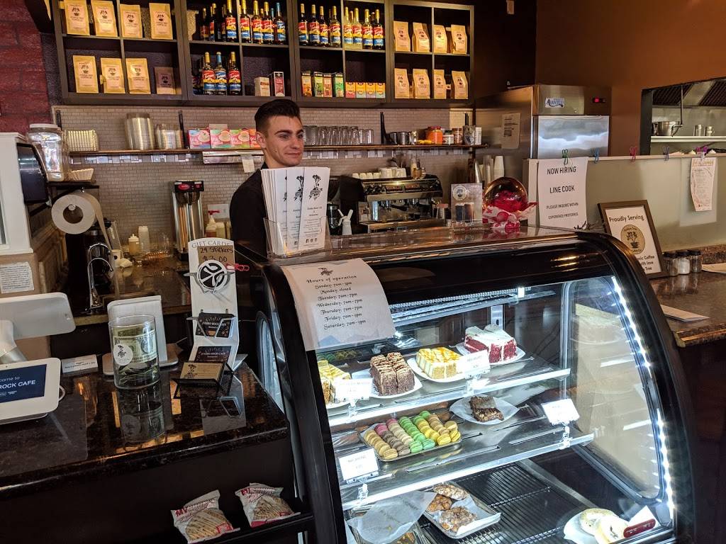 Jumbo Rock Cafe & Restaurant | cafe | 73777 Twentynine Palms Highway, Twentynine Palms, CA 92277, USA | 7603612420 OR +1 760-361-2420