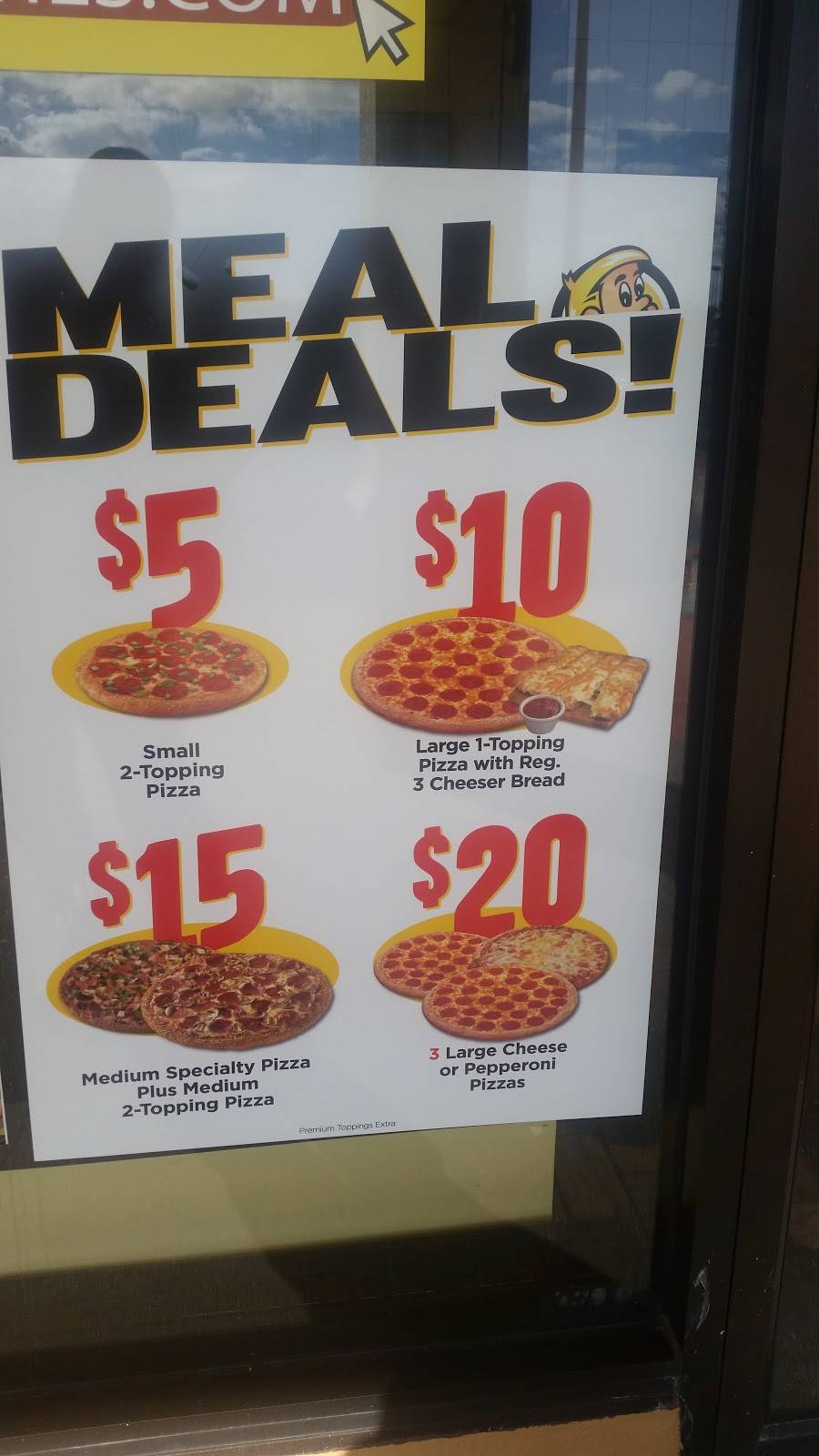 Hungry Howies Pizza | meal delivery | 4541 Gunn Hwy, Tampa, FL 33624, USA | 8139683660 OR +1 813-968-3660