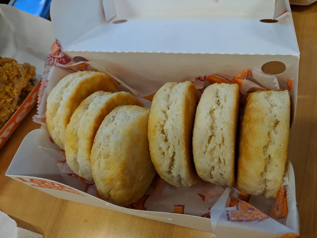 Popeyes Louisiana Kitchen | restaurant | 9581 Braddock Rd, Fairfax, VA 22032, USA | 7032237158 OR +1 703-223-7158