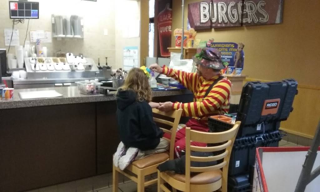 Dairy Queen Grill & Chill | restaurant | 200 Buckley Blvd, Bear, DE 19701, USA | 3023282200 OR +1 302-328-2200