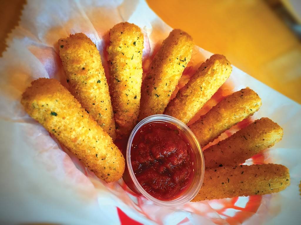 Wings Etc. | restaurant | 113 E Sycamore St, Kokomo, IN 46901, USA | 7654597148 OR +1 765-459-7148