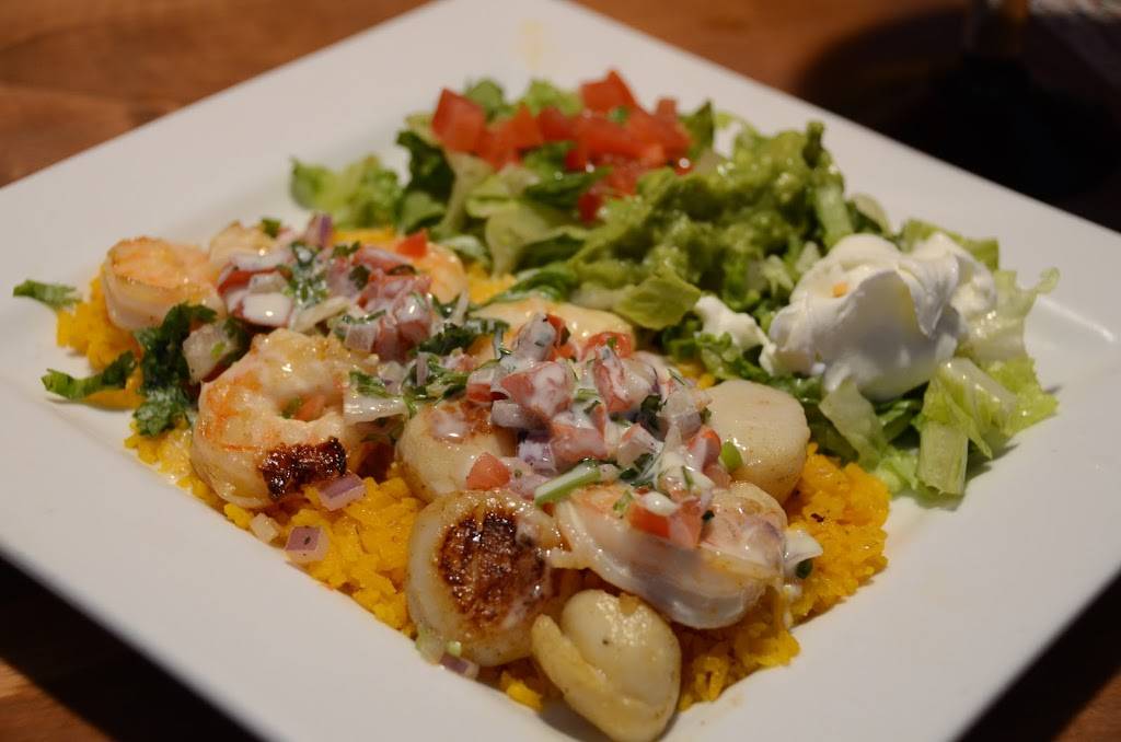 Blue Margaritas | restaurant | 9010 N Allen Rd, Peoria, IL 61615, USA | 3099660783 OR +1 309-966-0783