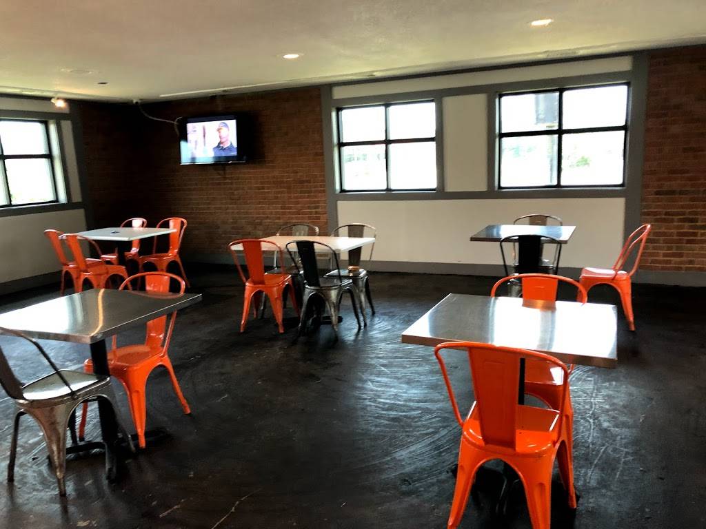 520 Wings | restaurant | 730 E Oglethorpe Hwy, Hinesville, GA 31313, USA | 9123325182 OR +1 912-332-5182