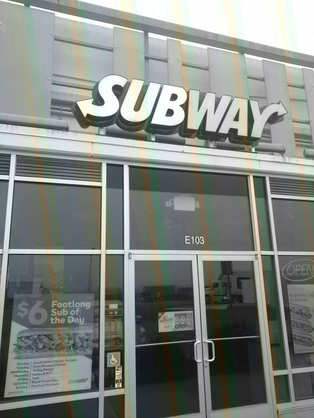 Subway Restaurants | restaurant | 2675 Geary Blvd E-103, San Francisco, CA 94118, USA | 4155677823 OR +1 415-567-7823