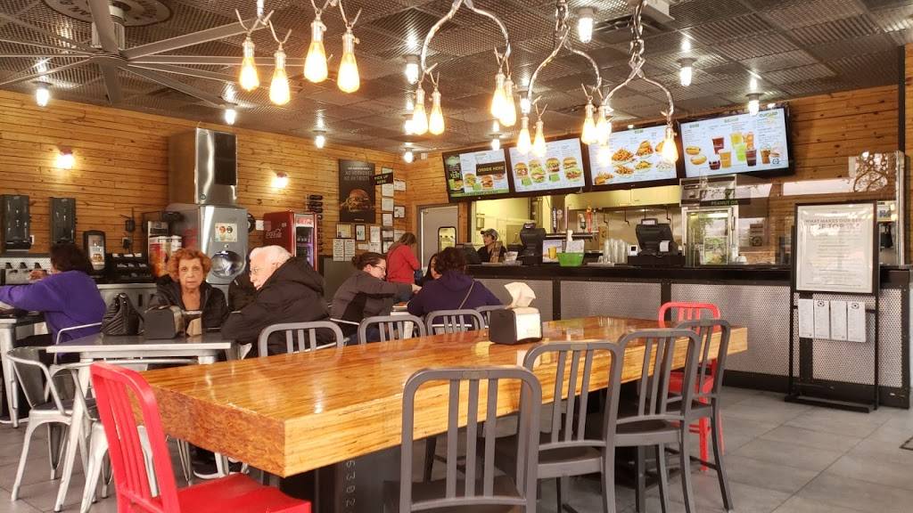 BurgerFi | restaurant | 11309 Bandera Rd Suite 111, San Antonio, TX 78250, USA | 2105212493 OR +1 210-521-2493