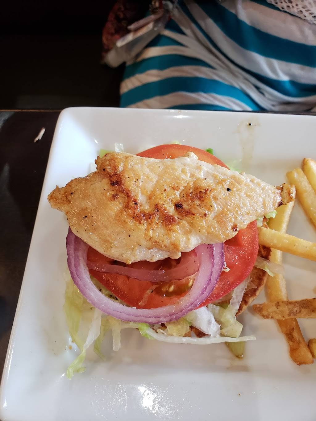 Ruby Tuesday | restaurant | 8512 Ridge Rd, New Port Richey, FL 34654, USA | 7278438809 OR +1 727-843-8809