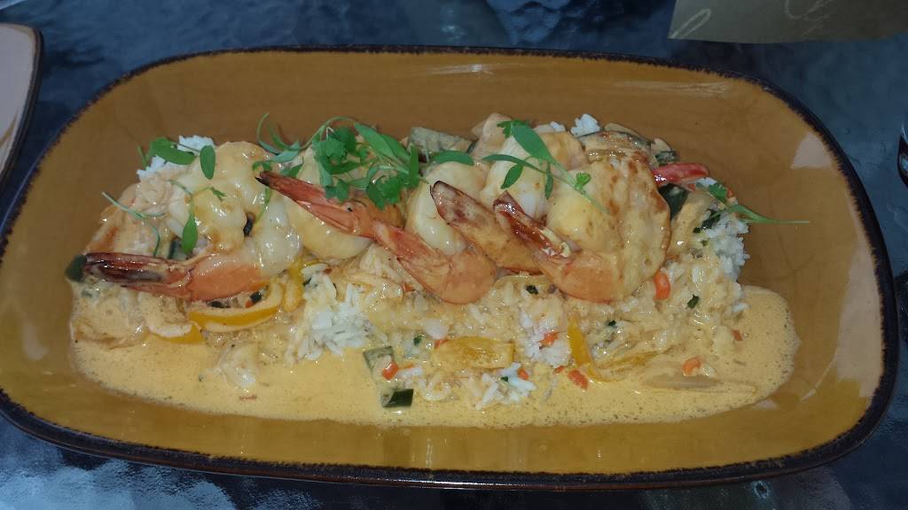 Mosaic Bar & Grille | restaurant | 30801 Coast Hwy, Laguna Beach, CA 92651, USA | 9497156020 OR +1 949-715-6020