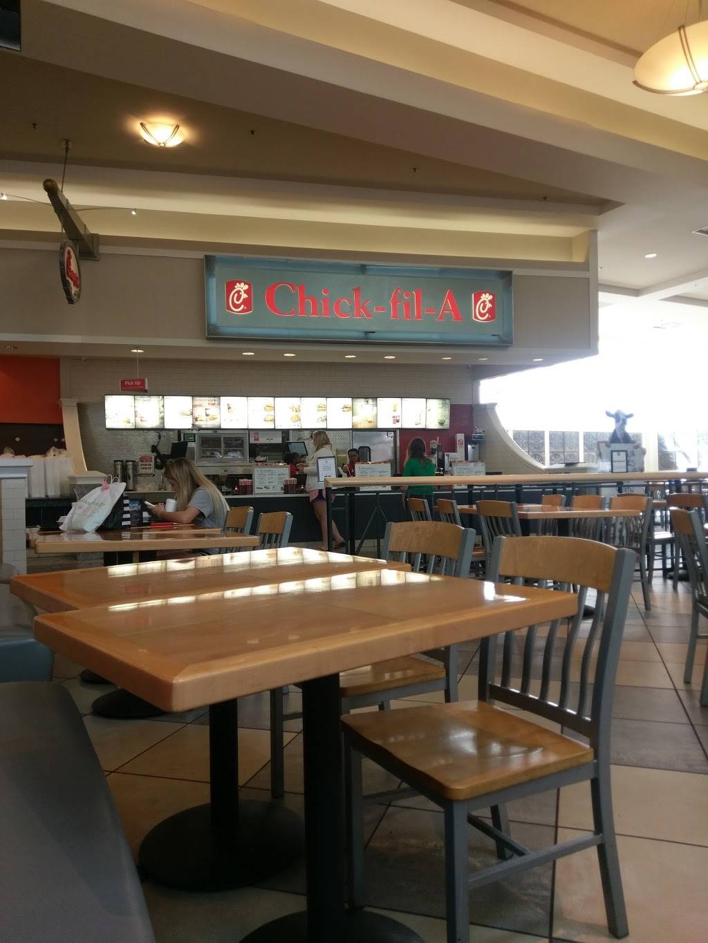 Chick-fil-A | restaurant | 1500 Polaris Pkwy Suite FC4, Columbus, OH 43240, USA | 6144385845 OR +1 614-438-5845