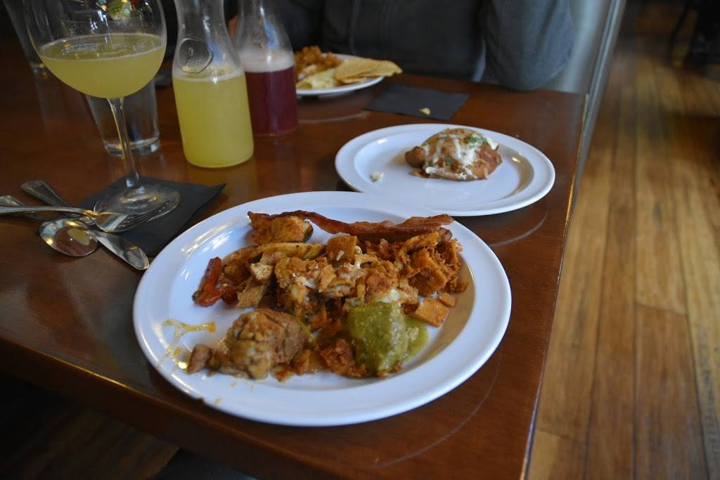 Kalaveras | restaurant | 228 Ave I, Redondo Beach, CA 90277, USA | 4243042111 OR +1 424-304-2111