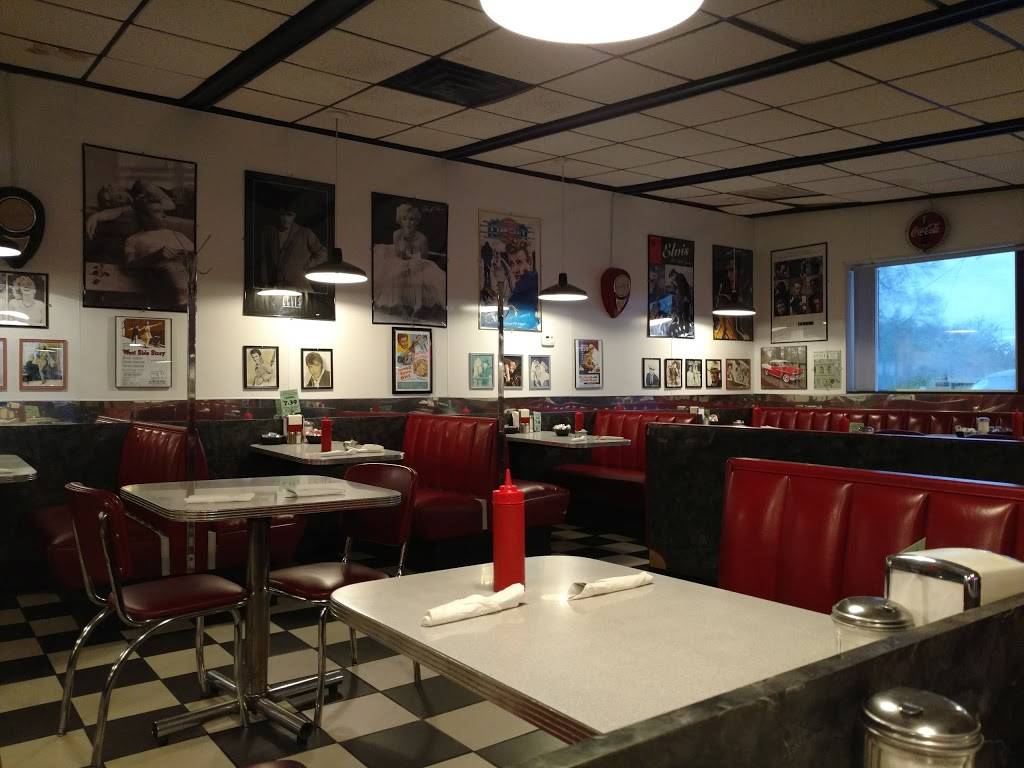 West Side Diner | restaurant | 2336 S Ballenger Hwy, Flint, MI 48503, USA | 8102382119 OR +1 810-238-2119
