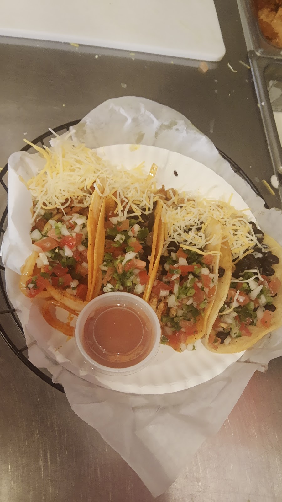 Family Mexican Restaurant | restaurant | 76 Main St, Stanardsville, VA 22973, USA | 4349909433 OR +1 434-990-9433