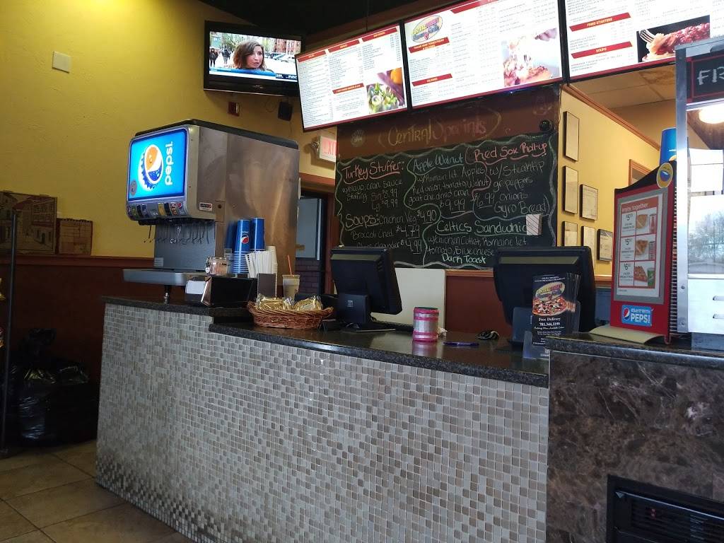 Central Street Pizzeria & Grille | restaurant | 37 Dykeman Way, Stoughton, MA 02072, USA | 7813443199 OR +1 781-344-3199