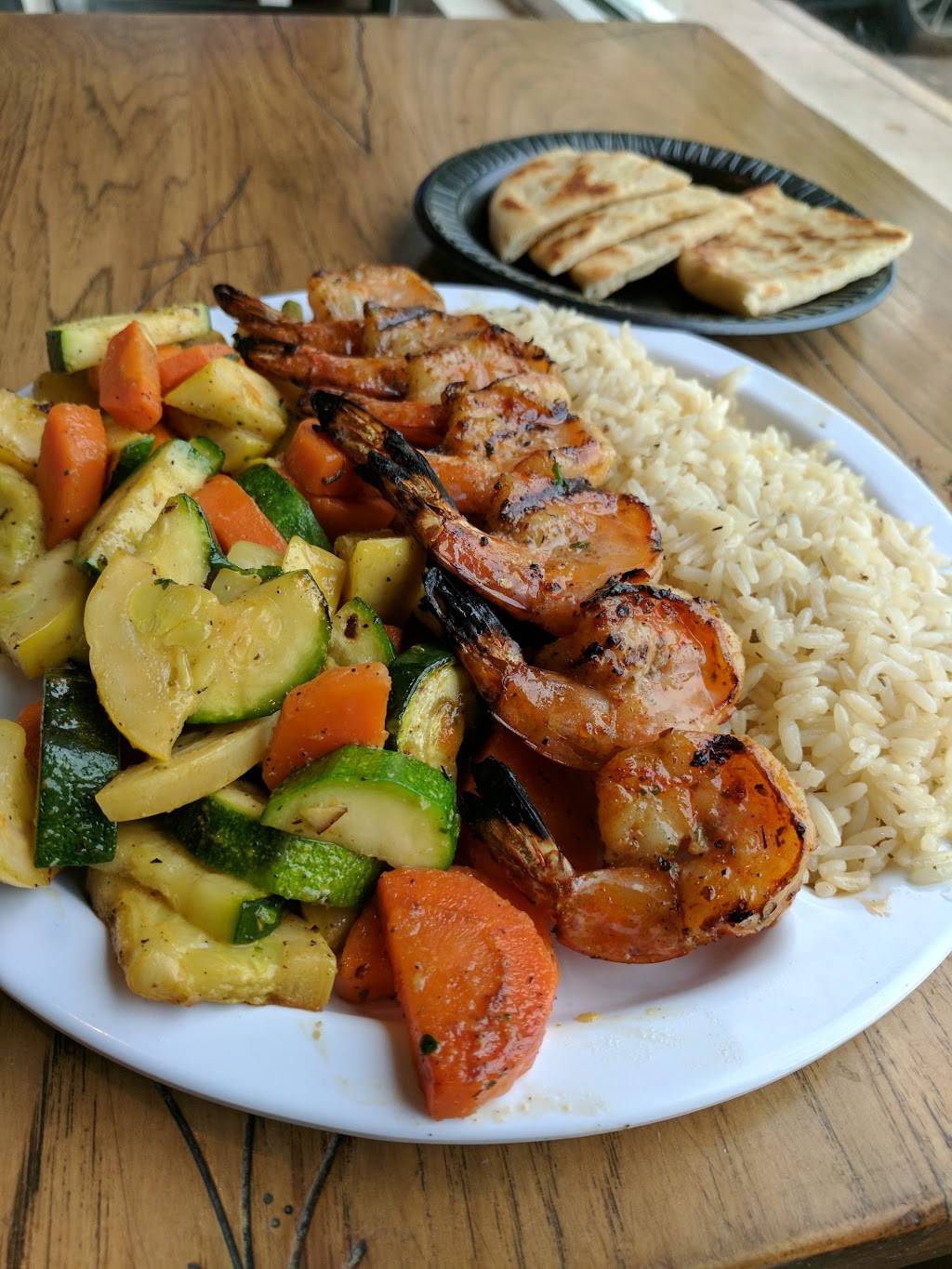 Plaka Grill | cafe | 110 Lawyers Rd NW, Vienna, VA 22180, USA | 7033193131 OR +1 703-319-3131