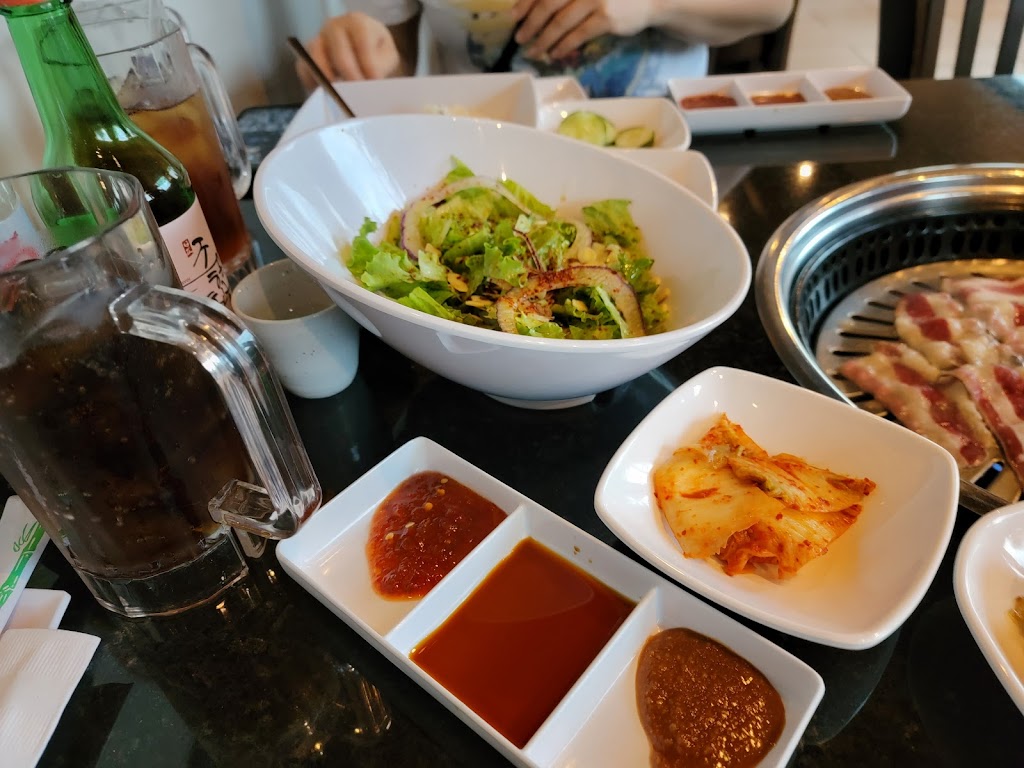 Kims House Grill & BBQ | restaurant | 320 Singleton Blvd, Dallas, TX 75212, USA | 9726855253 OR +1 972-685-5253