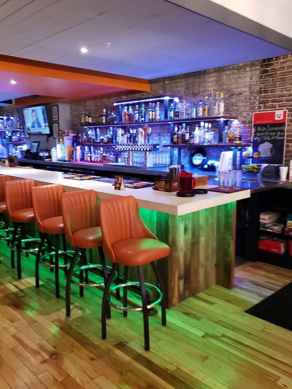 The Hall on Washington St. | restaurant | 108 W Washington St, Louisville, KY 40202, USA | 5028224937 OR +1 502-822-4937