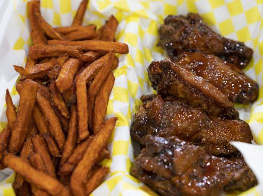 Ms Bs Seafood | restaurant | Forest Mart Shopping Center, 6095 Fairburn Rd, Douglasville, GA 30134, USA | 7707028115 OR +1 770-702-8115