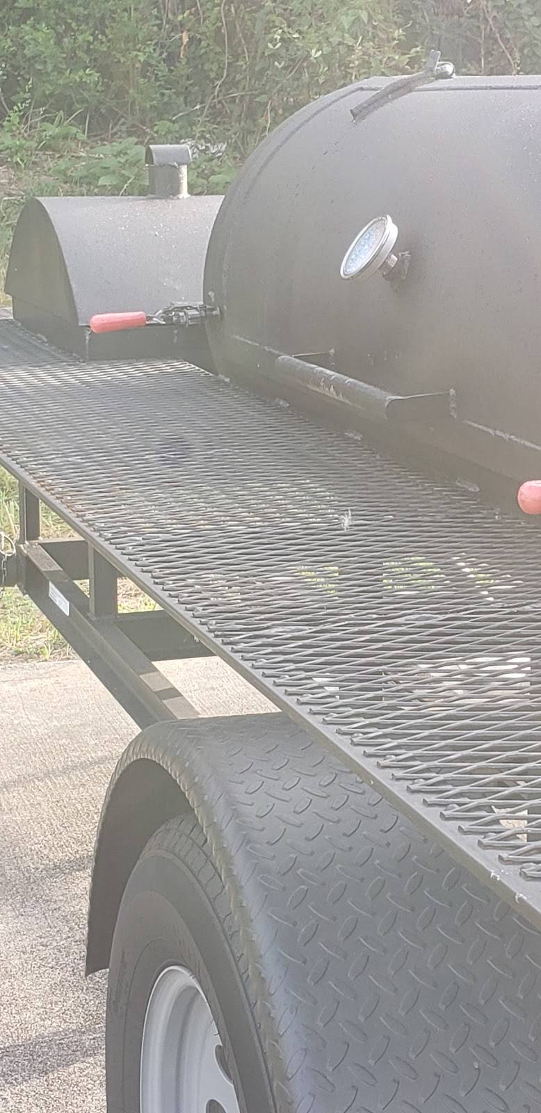 Fired Up In Smoke BBQ& Catering | restaurant | 232 W Auburn Ave, Springfield, OH 45506, USA | 9372440605 OR +1 937-244-0605