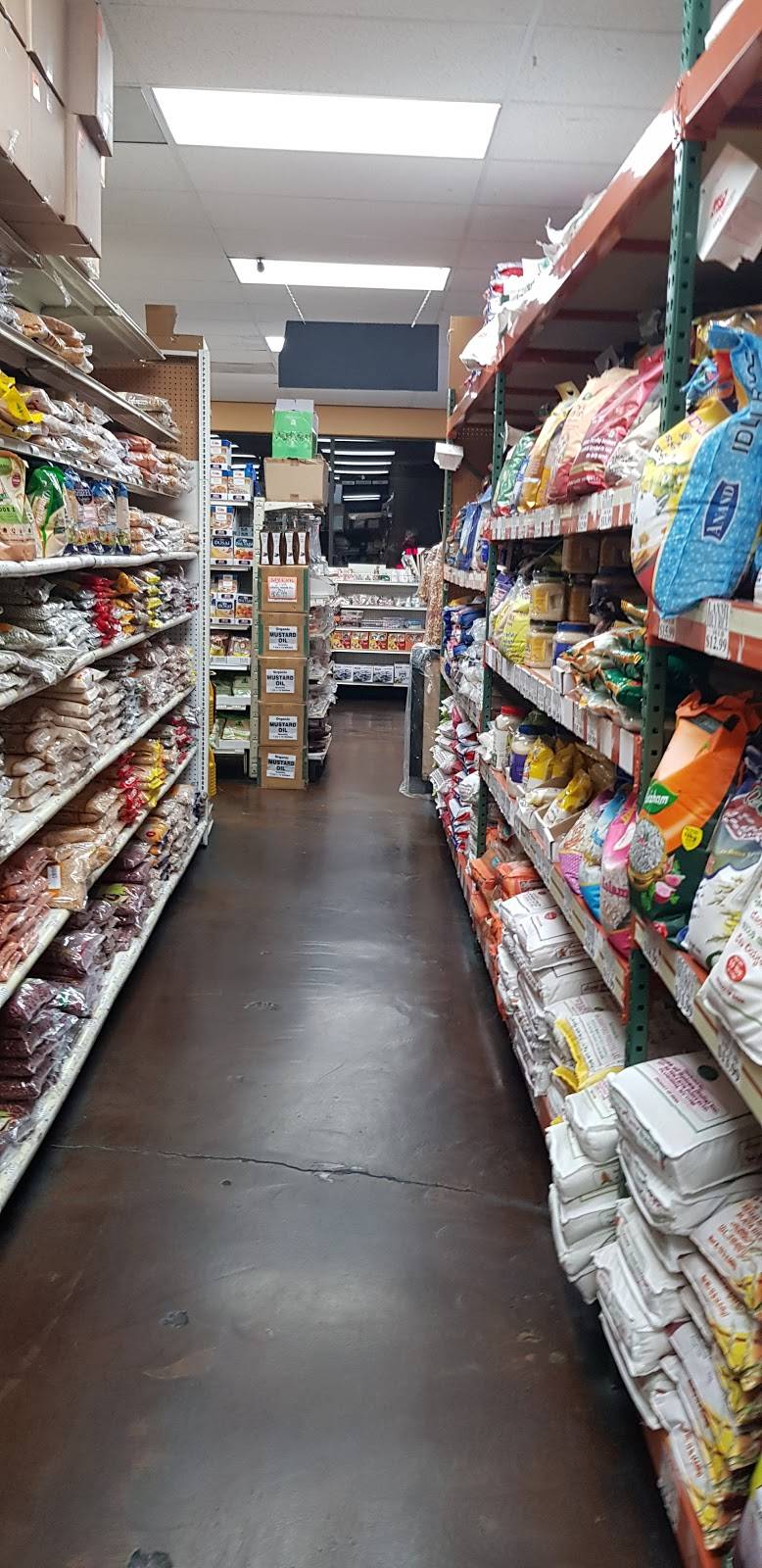 Ninas Indian & British Groceries | restaurant | 23542 El Toro Rd, Lake Forest, CA 92630, USA | 9495832789 OR +1 949-583-2789