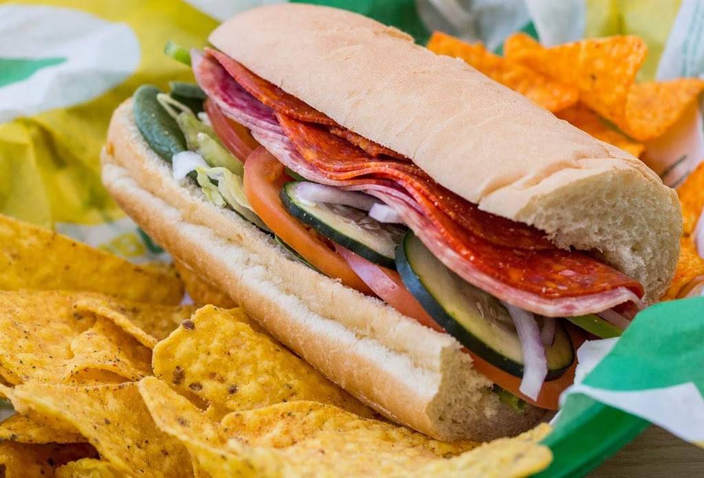 Subway | restaurant | 255 Main St B, Acton, MA 01720, USA | 9782633800 OR +1 978-263-3800