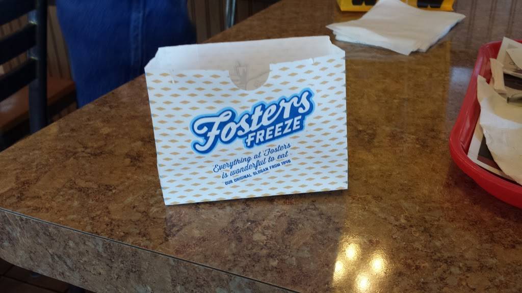 Fosters Freeze | restaurant | 2151 Shaw Ave, Clovis, CA 93611, USA | 5592973450 OR +1 559-297-3450