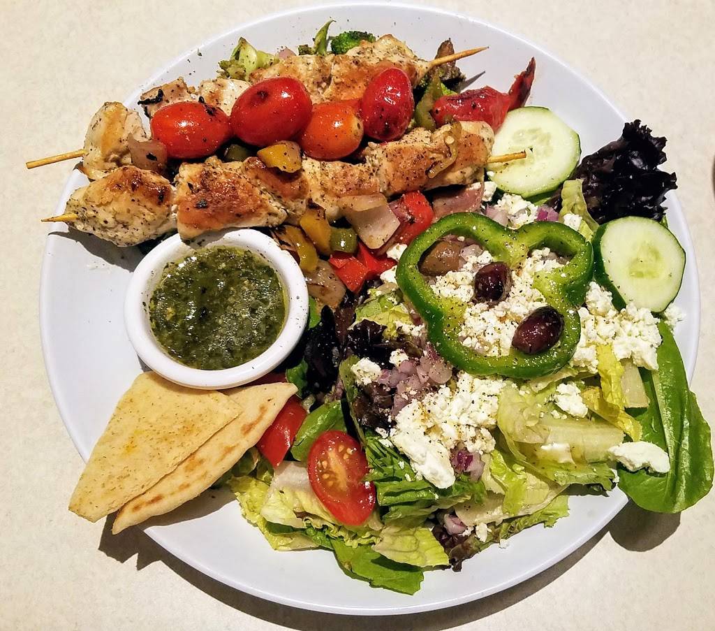 Zoës Kitchen | restaurant | 1250B Fording Island Rd, Bluffton, SC 29910, USA | 8438064352 OR +1 843-806-4352