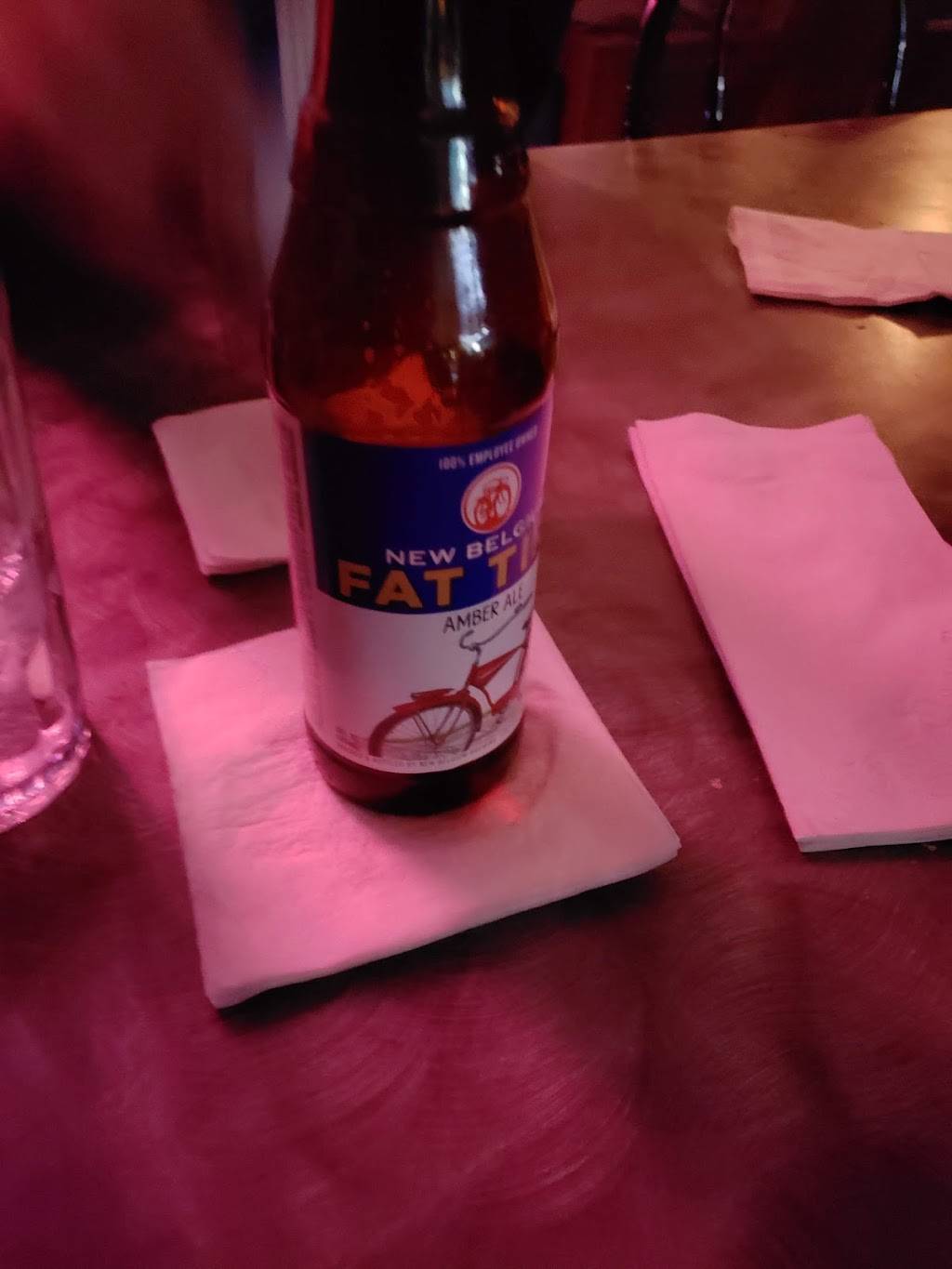 Horse Shoe Lounge | restaurant | 10100 W Grand River Rd, Fowlerville, MI 48836, USA | 5172239886 OR +1 517-223-9886