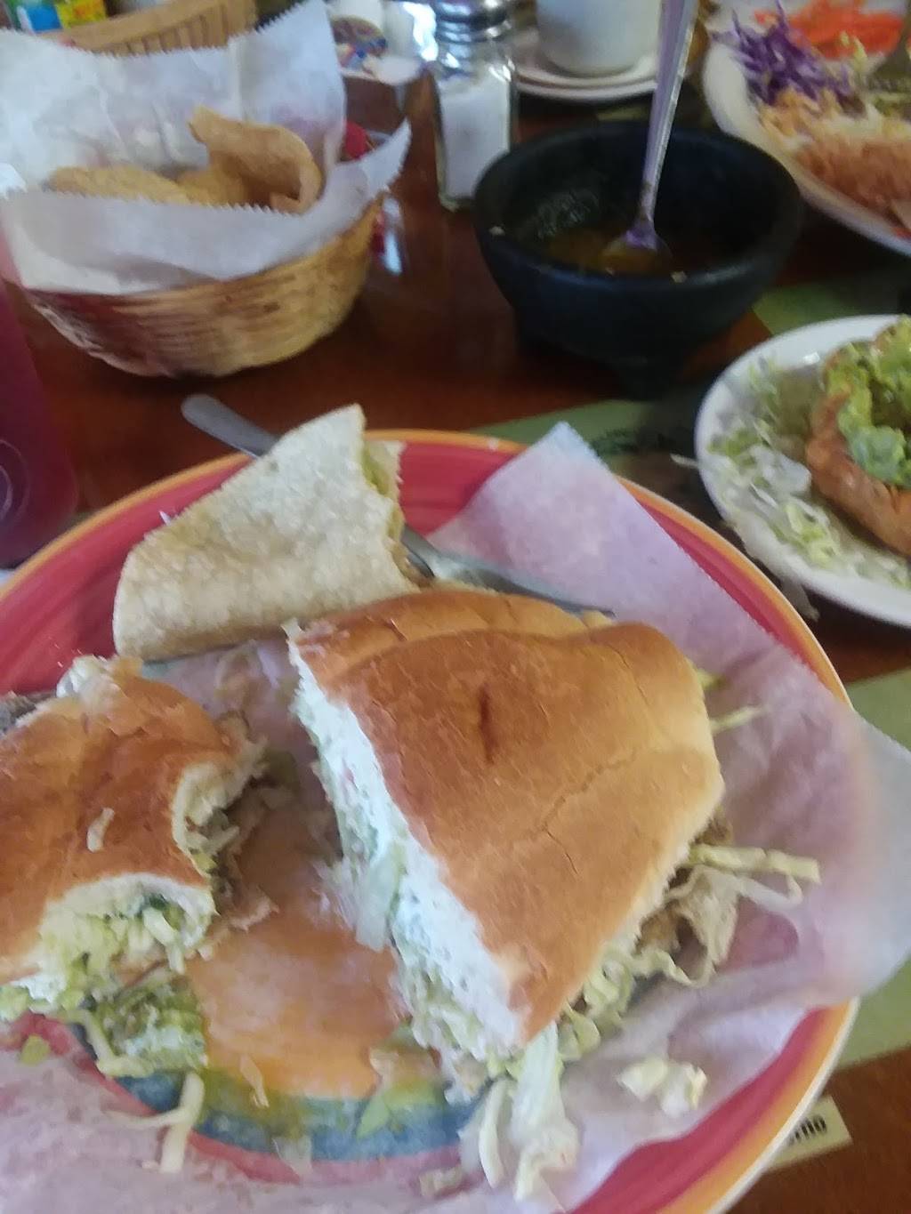 Vaqueros | restaurant | 107 Grand Ave, Northlake, IL 60164, USA | 8474511016 OR +1 847-451-1016