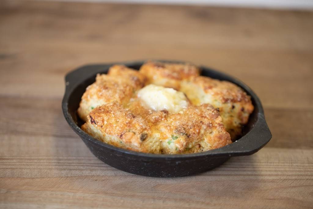 Kitchen Social | restaurant | 8954 Lyra Dr, Columbus, OH 43240, USA | 6145058492 OR +1 614-505-8492