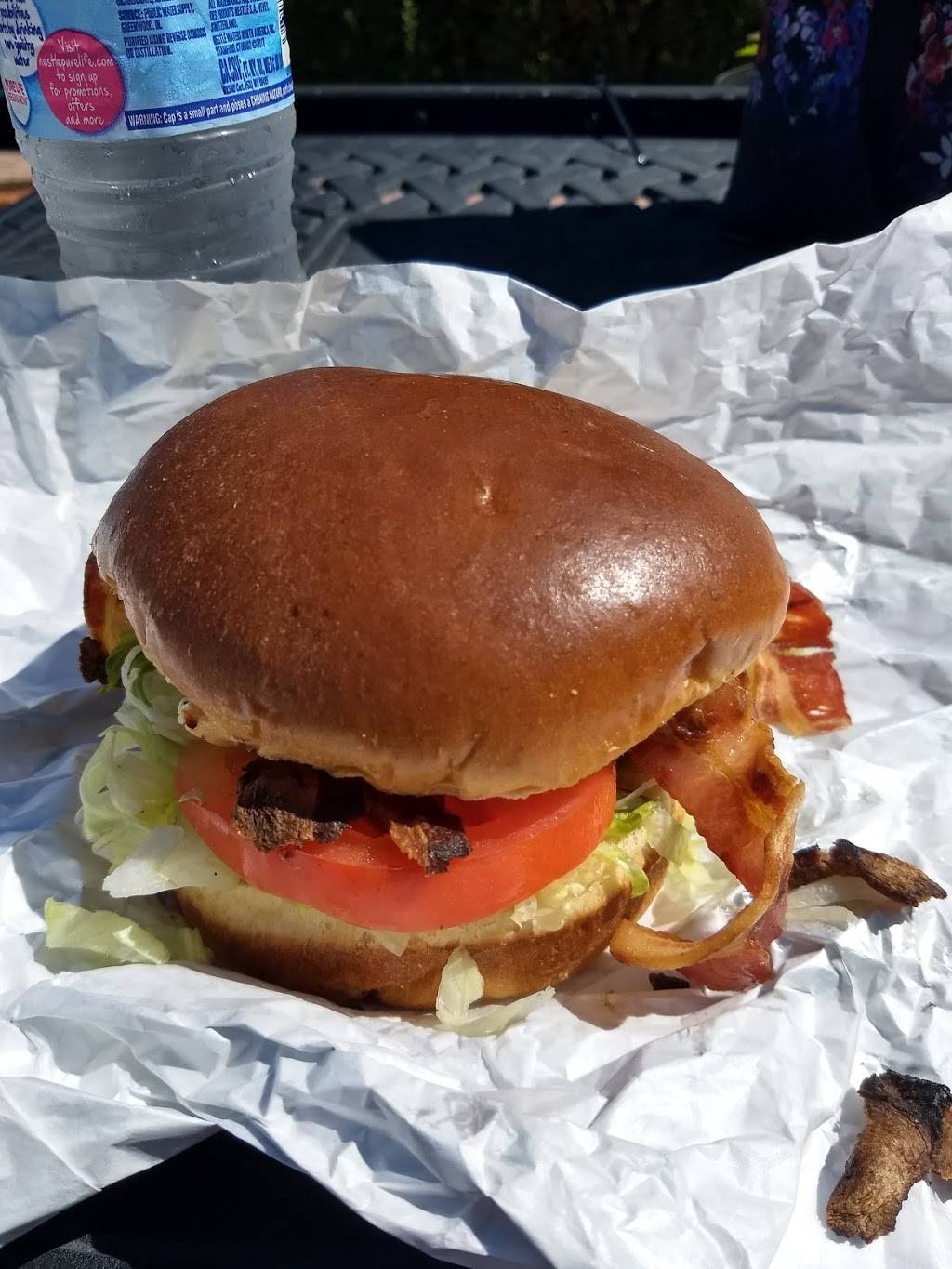 Bucks Four Star Grill | restaurant | 301 S Columbus Dr, Chicago, IL 60605, USA | 3128881378 OR +1 312-888-1378