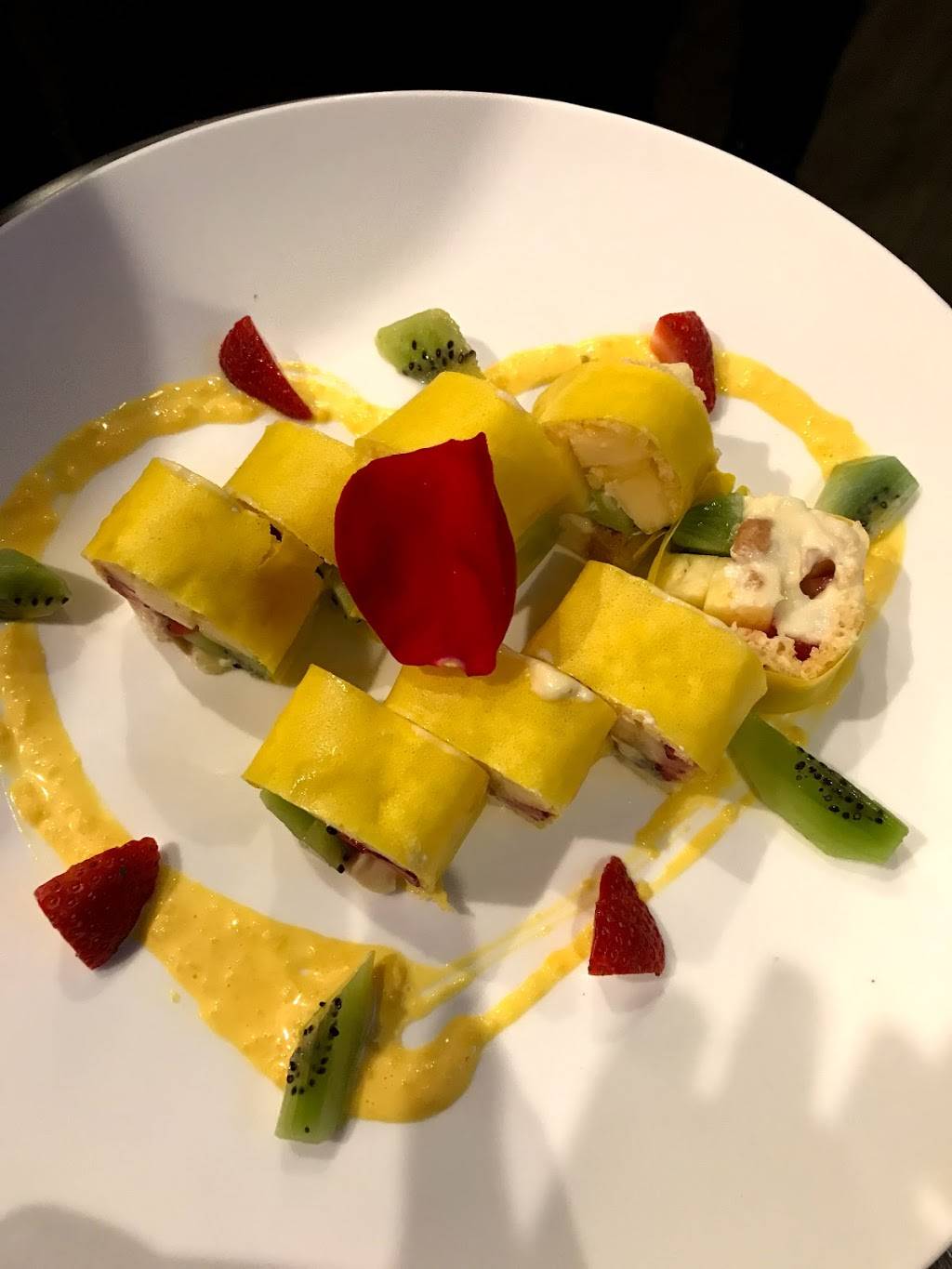 Enoki Sushi | restaurant | 100 N Wolfe Nursery Rd Ste198, Stephenville, TX 76401, USA | 2549772887 OR +1 254-977-2887