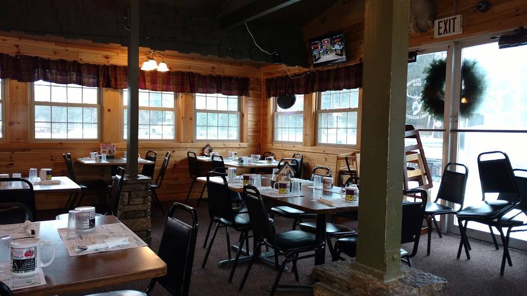 Wilsons Rivers Edge Restaurant | restaurant | 4208 S Straits Hwy, Indian River, MI 49749, USA | 2312388111 OR +1 231-238-8111