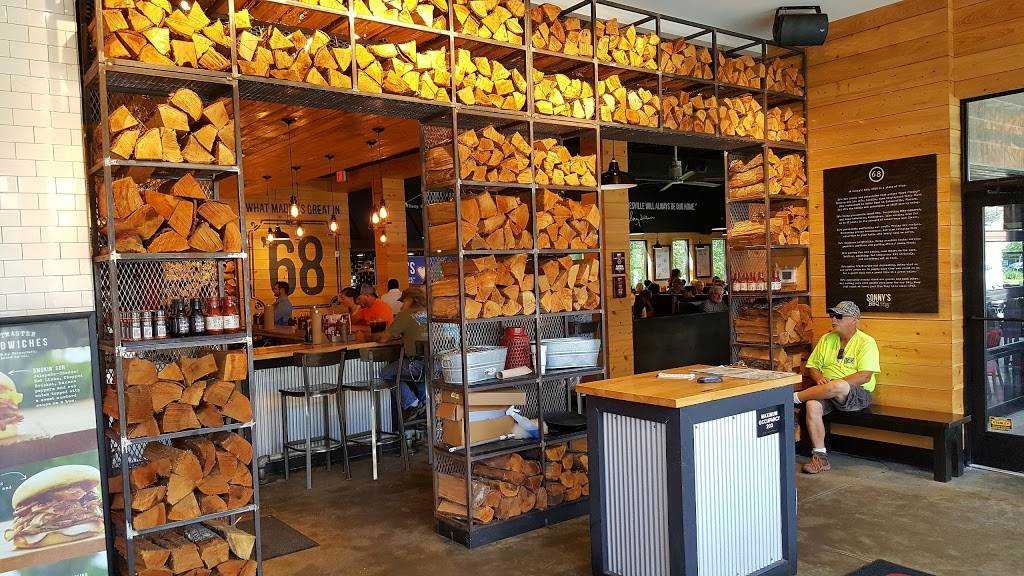 Sonnys BBQ | restaurant | 3635 SW Archer Rd, Gainesville, FL 32608, USA | 3523756667 OR +1 352-375-6667