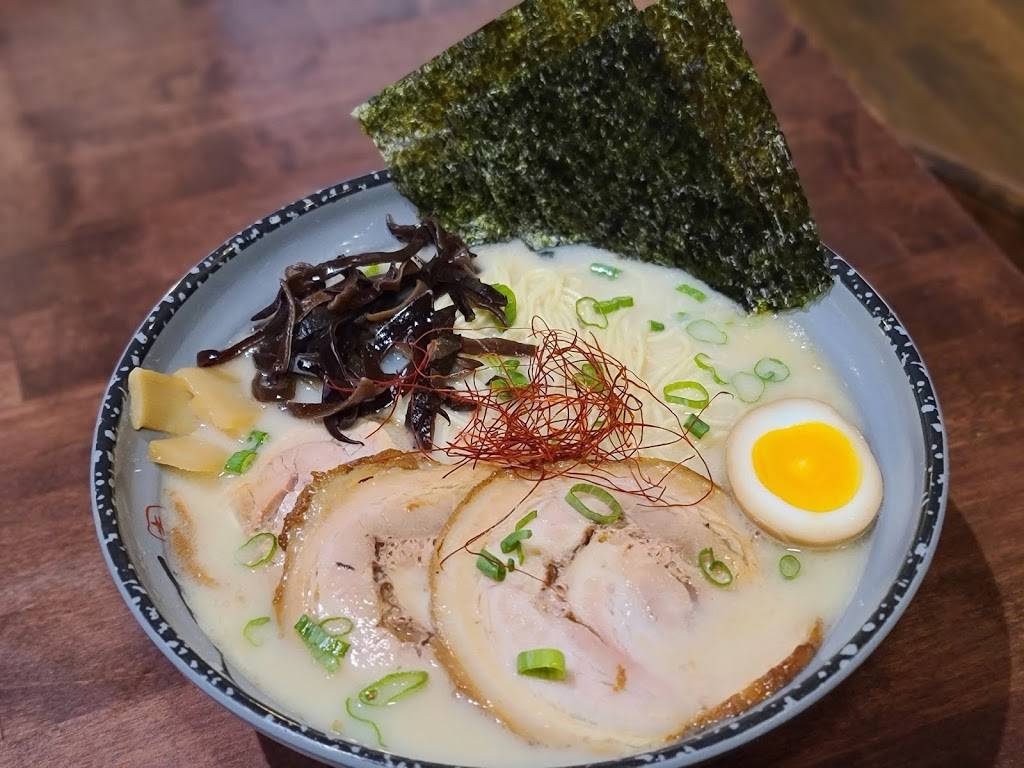 Zuru Zuru Ramen and Donburi | restaurant | 74 Pleasant St, Malden, MA 02148, USA | 7816053773 OR +1 781-605-3773